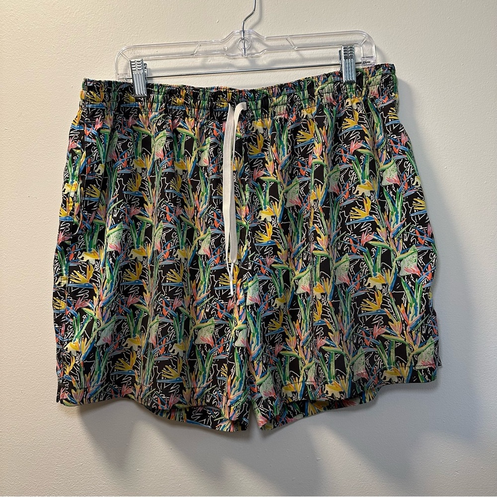 Chubbies Men’s All Over Colorful Tropical Print 5.5” Swim Trunks Sz 2XL